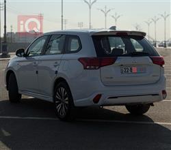 ميتسوبيشي اوتلاندر